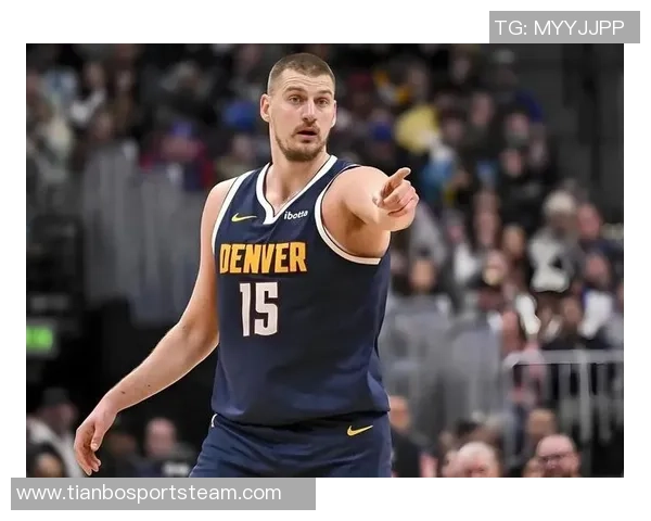 约基奇对卡梅隆约翰逊的建议:保持自我风格与侵略性展现个人魅力 约基奇对卡梅隆约翰逊的建议:保持自我风格与侵略性展现个人魅力